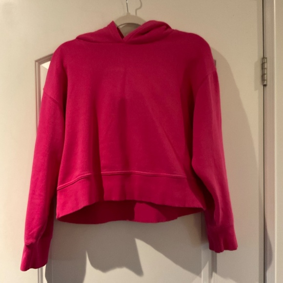 Hot pink cropped Zara hoodie. Only worn a few times in size small - Picture 5 of 5